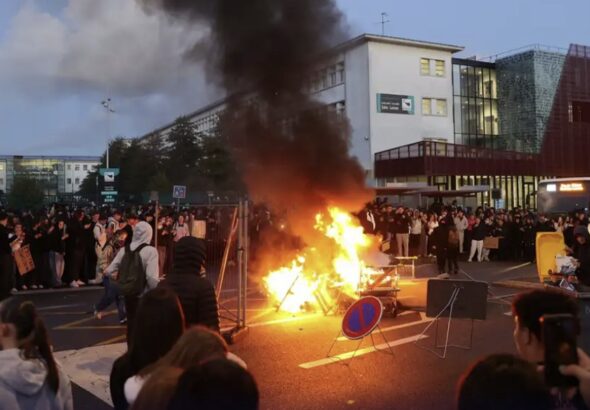 France 2